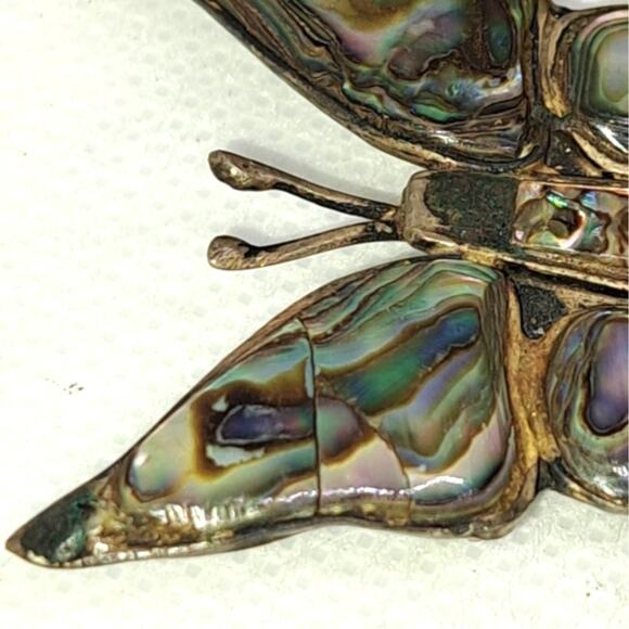 Vintage inlay abalone shell butterfly brooch stamp worn off - Picture 2 of 7